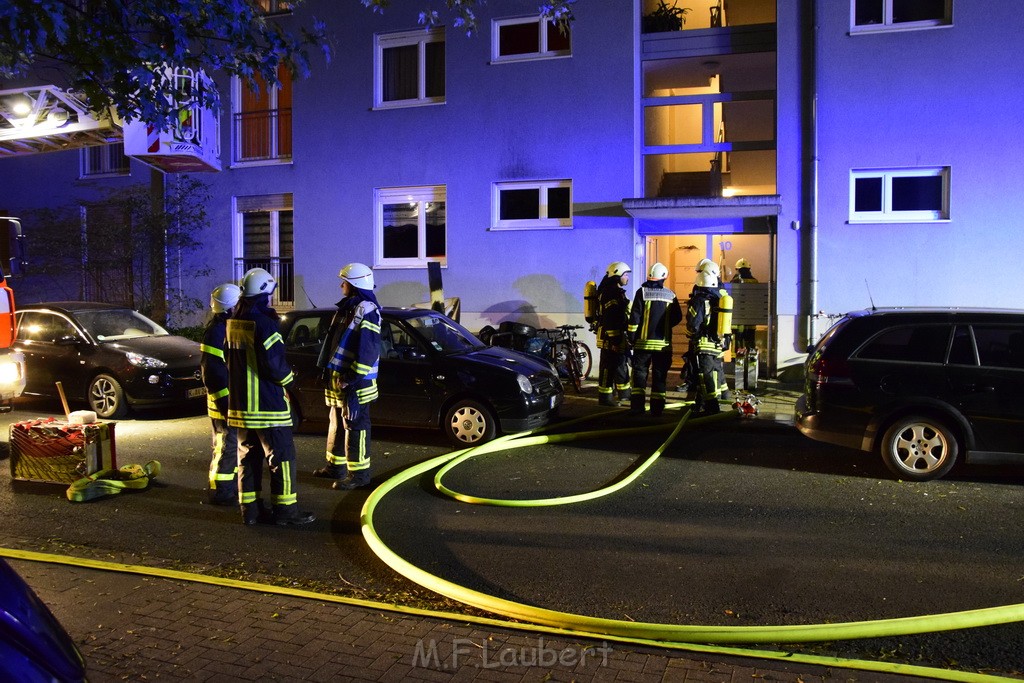 Feuer 2 Y Kellerbrand Koeln Ostheim Ruppinerstr P174.JPG - Miklos Laubert